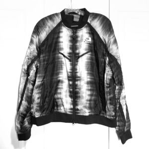 Nike Crop BomberJacket